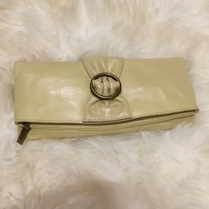 New hobo clutch